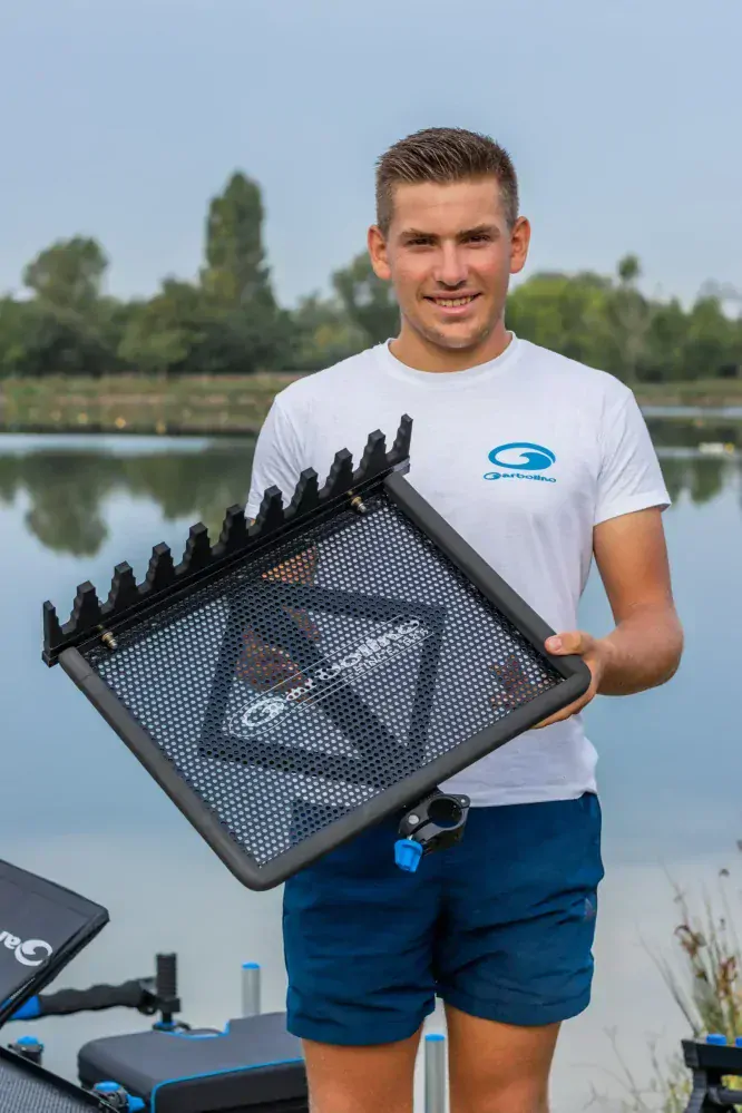 GARBOLINO DELUXE SIDE TRAY ROOST KIT WIND RESISTANT