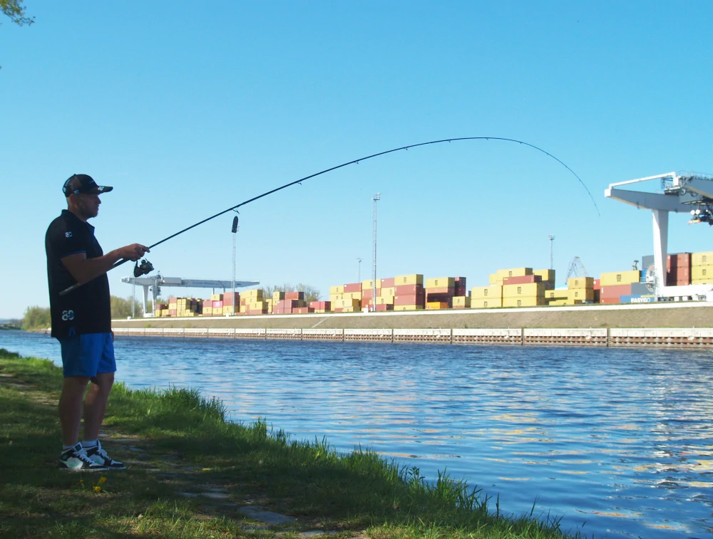 GARBOLINO FEEDEROVÝ PRUT ADDICTION DISTANCE FEEDER 3S - 13'/ 3,9 m